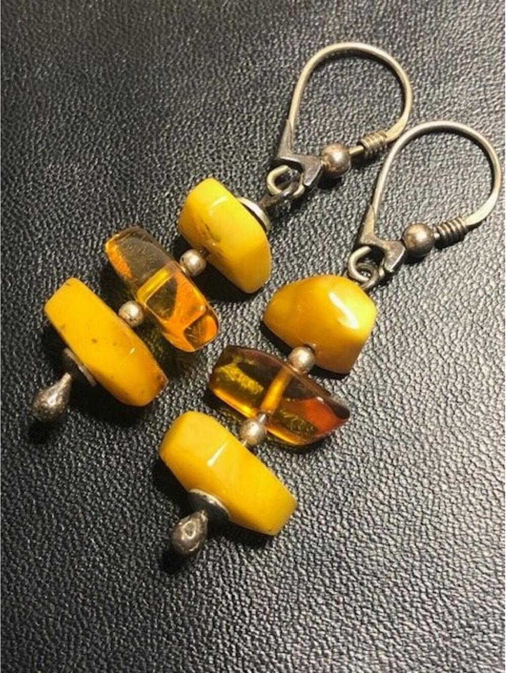 B0485 VTG Sterling Silver Amber Yellow Egg Yolk Dangle Earrings 925 Leverback
